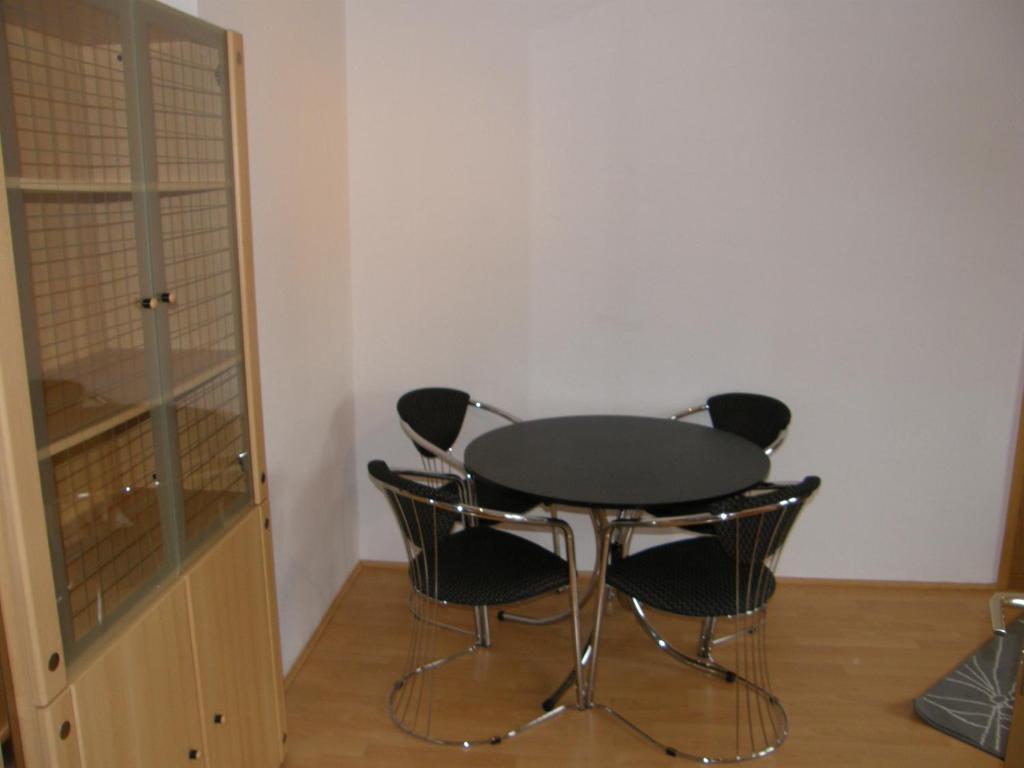 Apartment-Ferienwohnung Dresden-Briesnitz Room photo